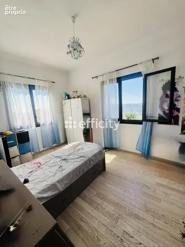 Appartement 4 pièces 86 m² à vendre à Berre-Les-Alpes (06390) - photo 8