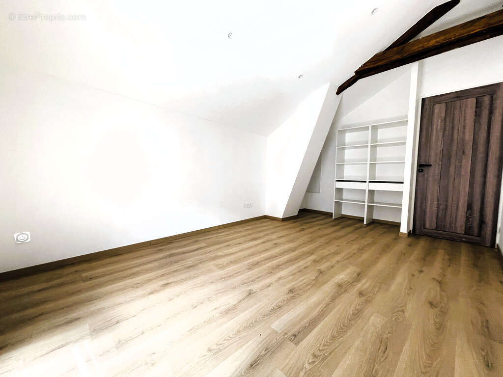 Appartement à FROGES