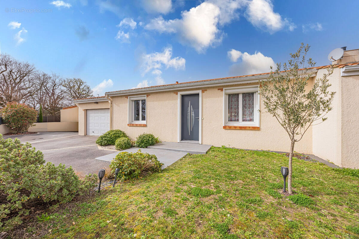 Maison à BASSE-GOULAINE