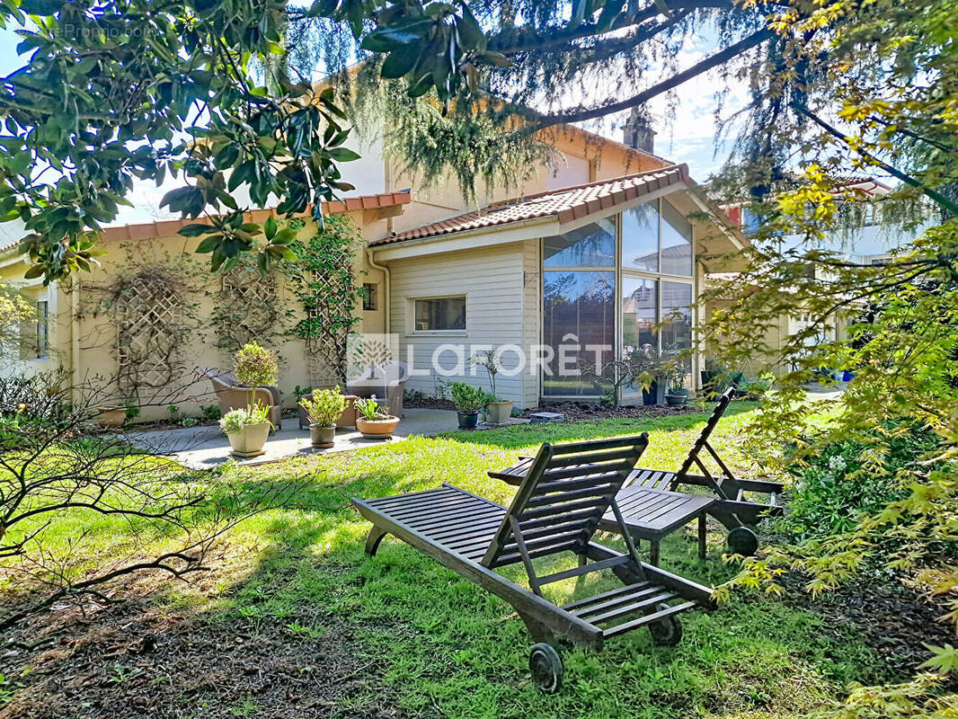 Maison à BIZANOS
