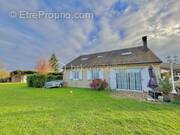 Maison à SAINT-CREPIN-IBOUVILLERS