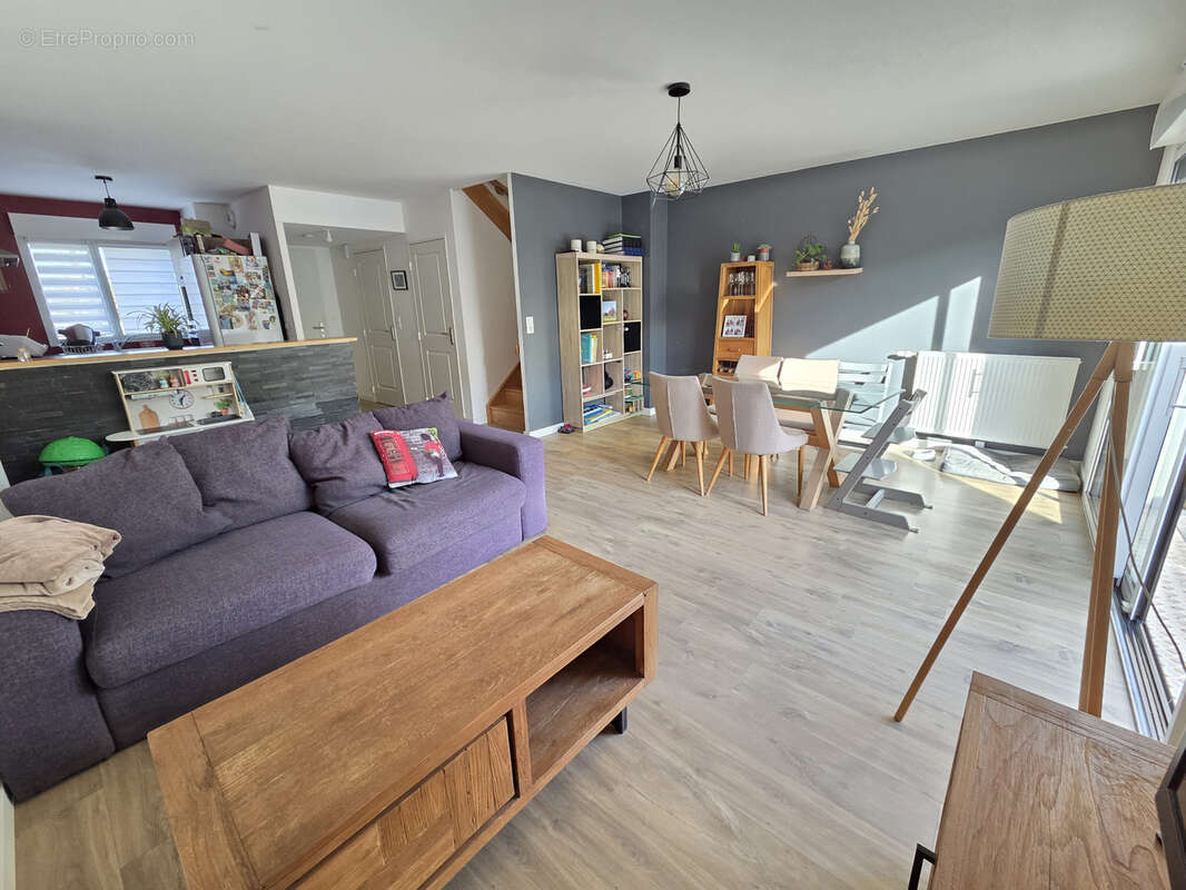 Maison à NOYAL-CHATILLON-SUR-SEICHE