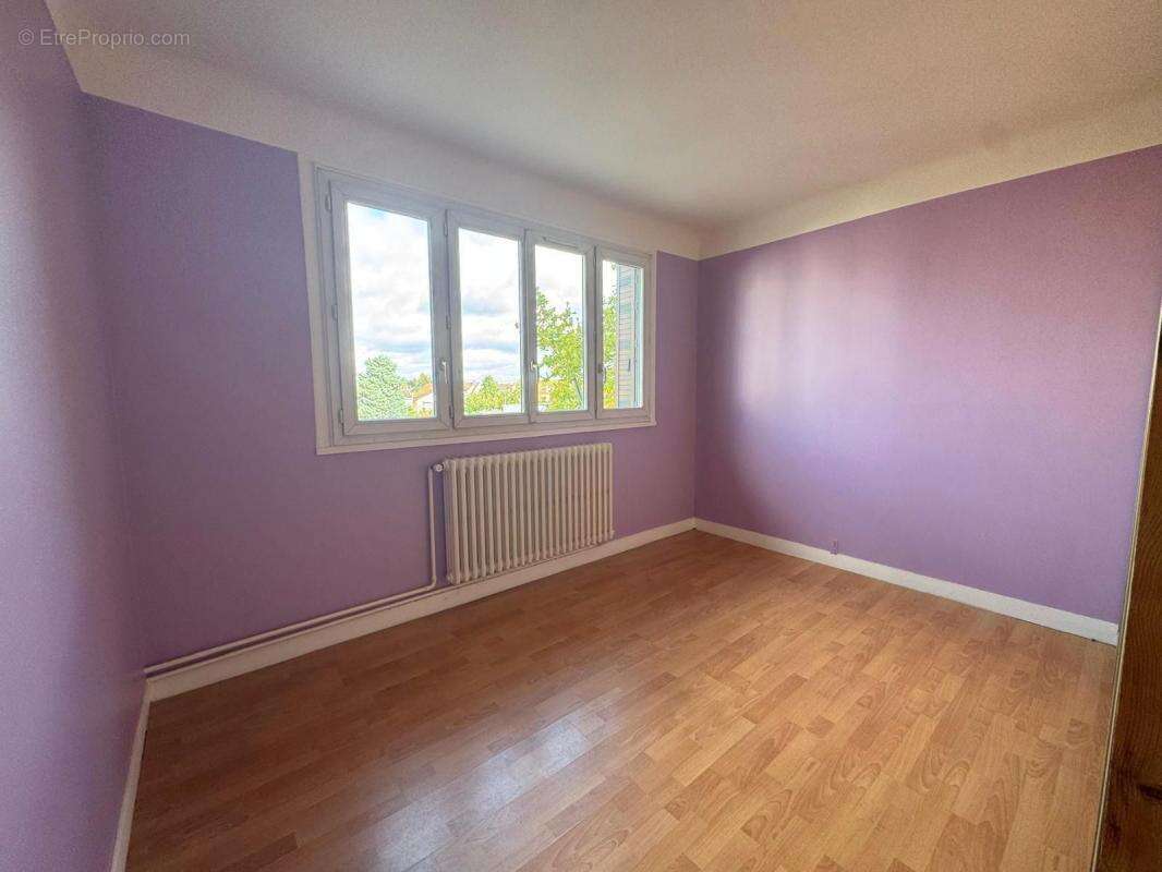 Appartement à LE BLANC-MESNIL