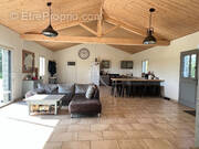 Maison à VOUILLE-LES-MARAIS