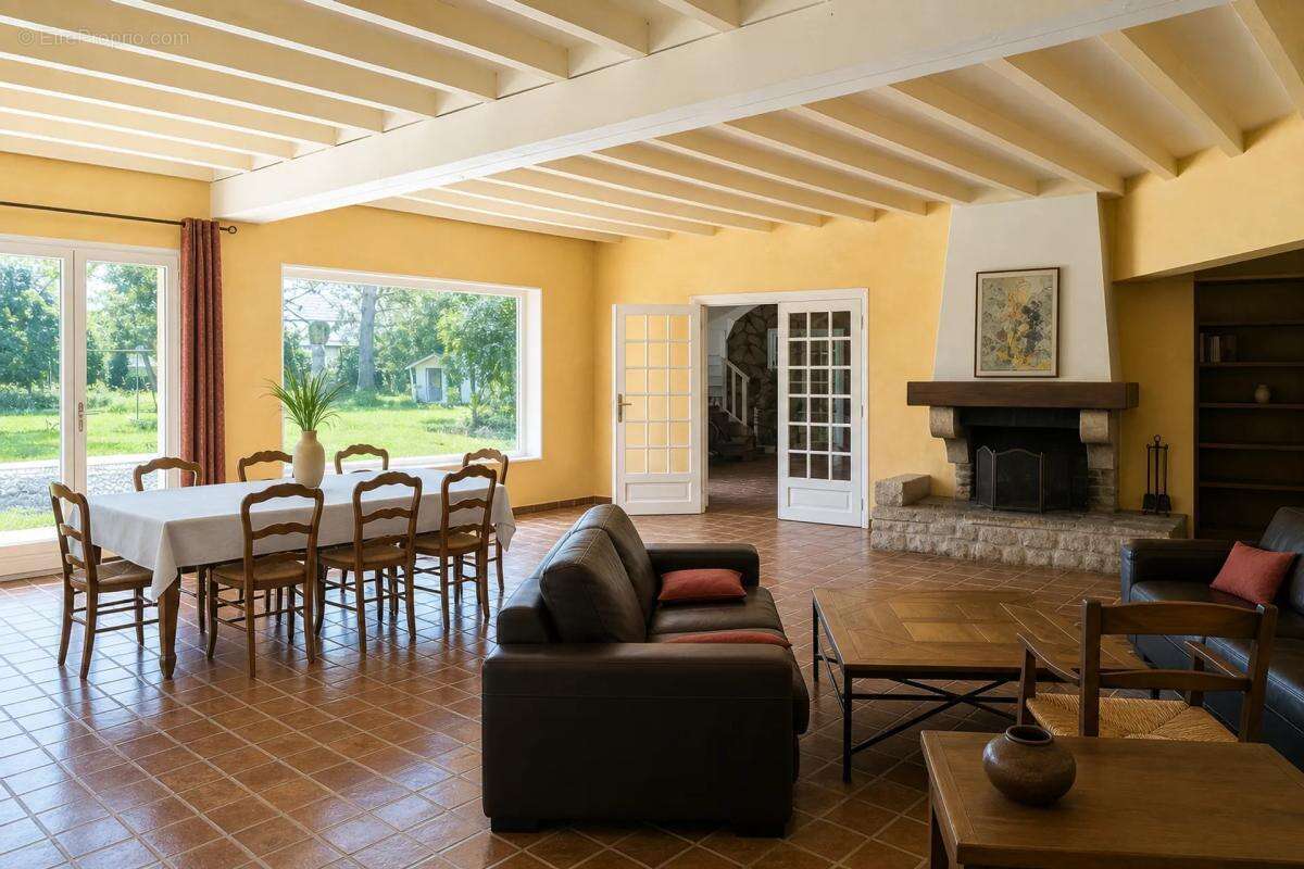Maison à FRAGNES