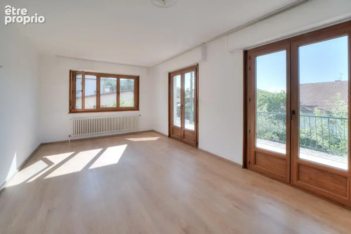 Appartement 4 pièces 92 m² à vendre à Bellegarde-Sur-Valserine (01200) - photo 7