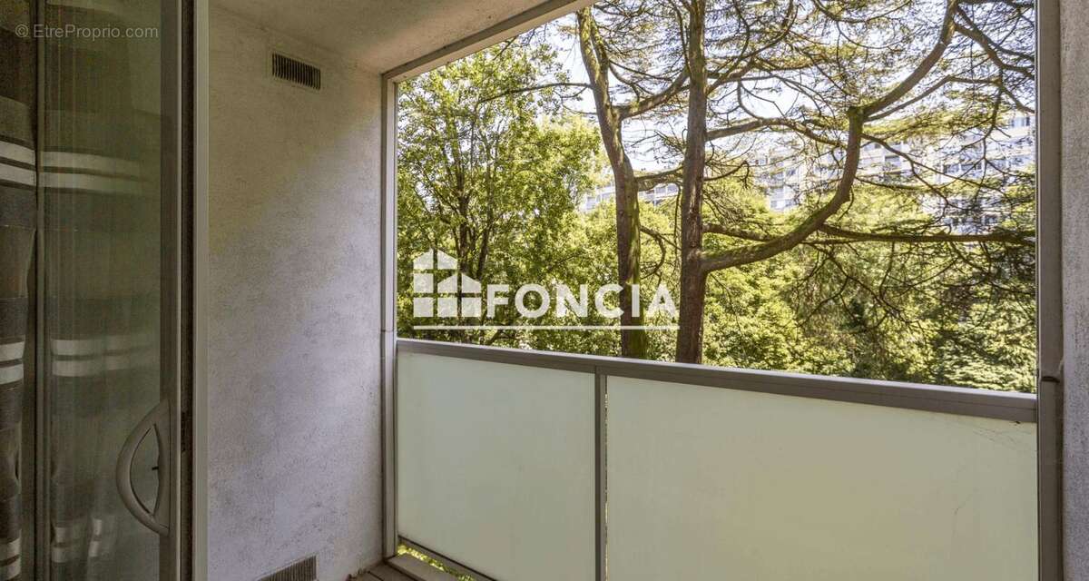 Appartement T5 de 67 m² avec balcon et vue dégagée, Box, Parking extérieur et Cave. Proximité toutes commodités - photo 13