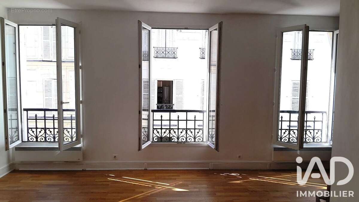 Appartement 42 m² à Paris-17e  - photo 4