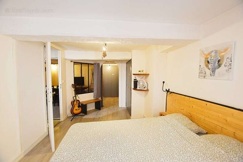 Toulon (83) - emplacement ideal centre ville – appartement 2 pieces de 51 m² plein de charme et de cachet - investissement ou re - photo 27
