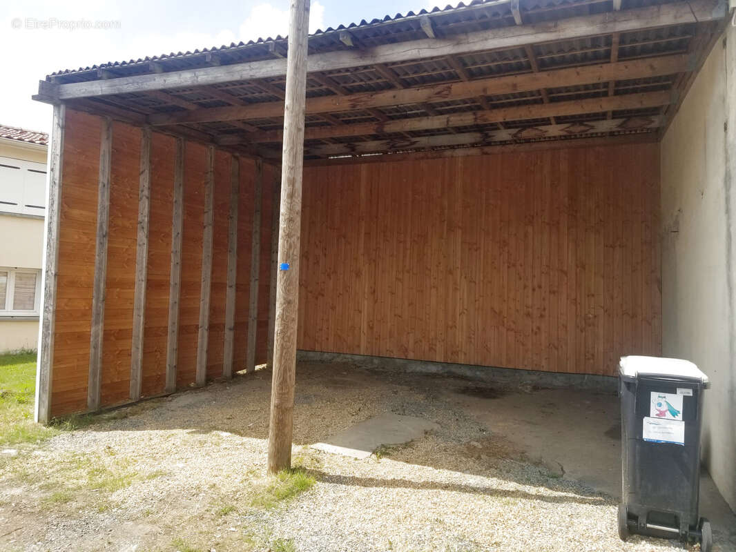 Maison à LE LOROUX-BOTTEREAU