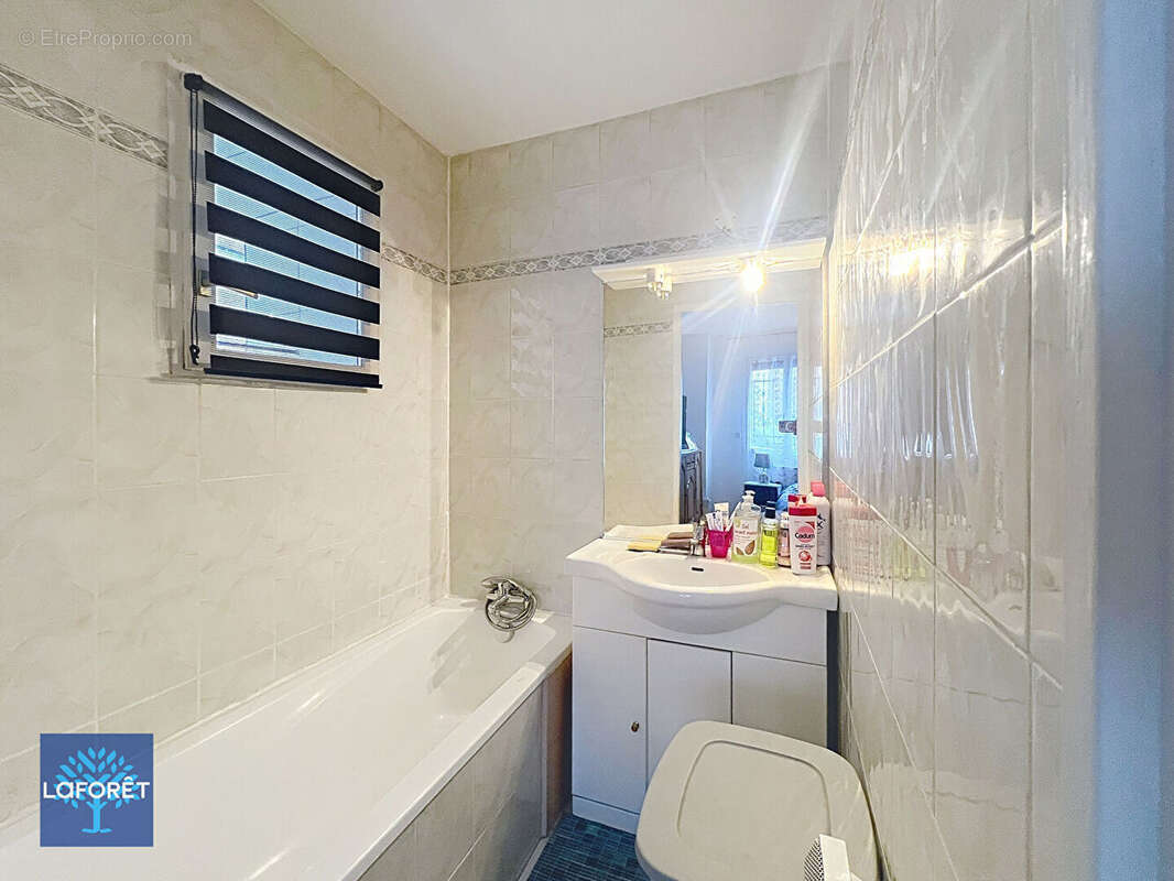 Appartement à CORBEIL-ESSONNES