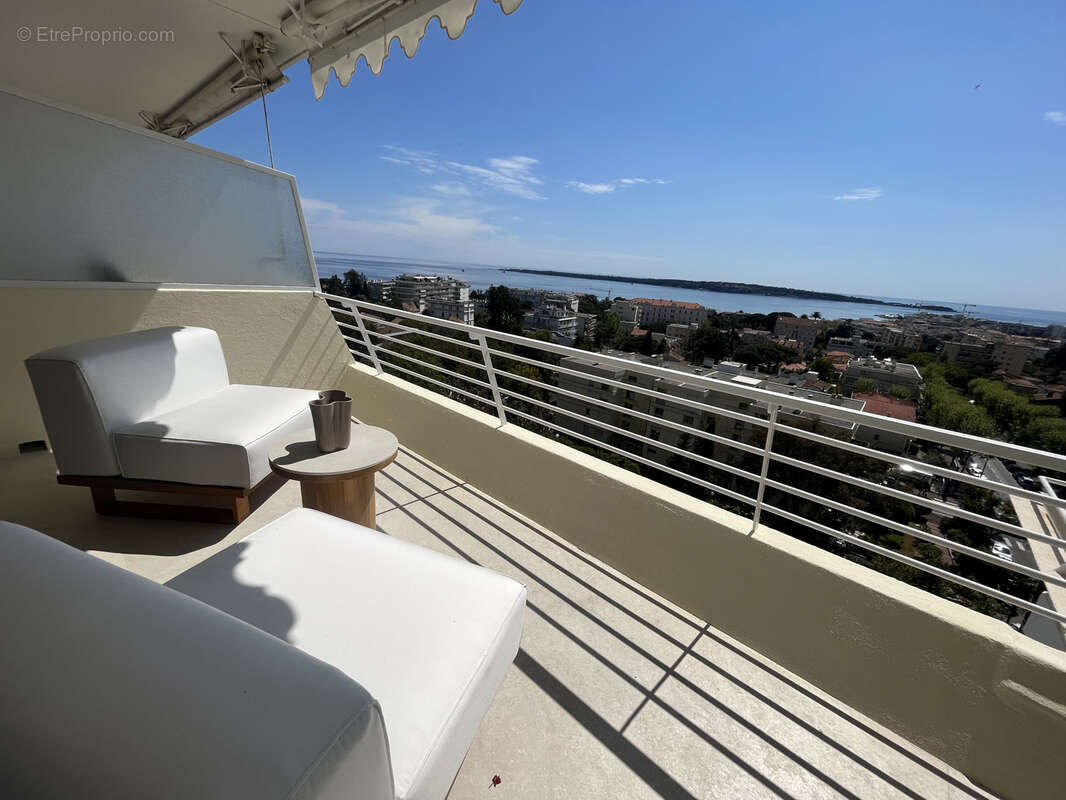 Appartement à CANNES