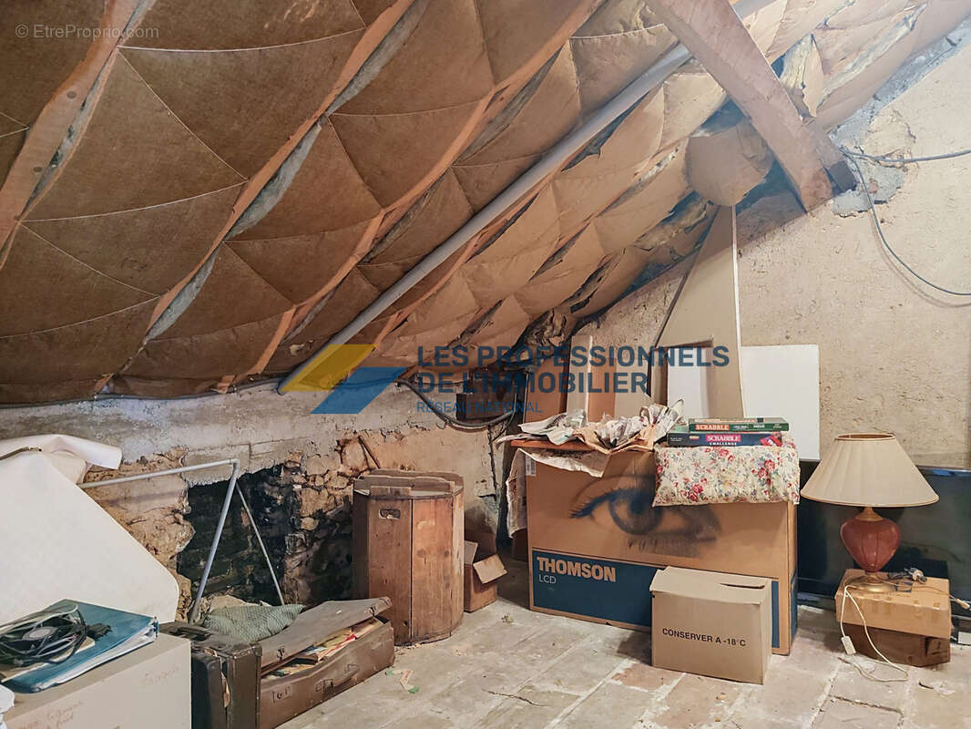 Maison de ville 141 m2 + dépendances / Amilly - photo 15