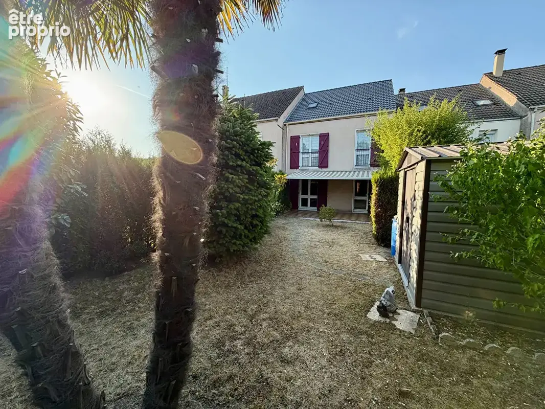 Maison à LISSES