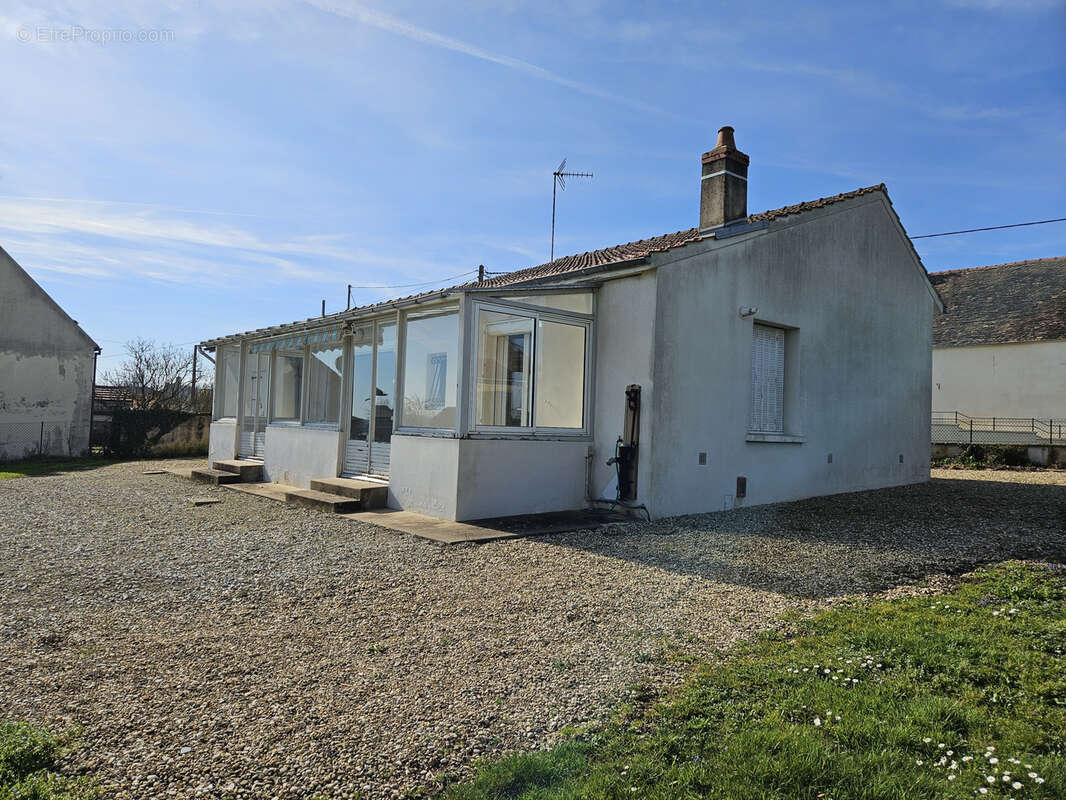 Maison à BRAGNY-SUR-SAONE