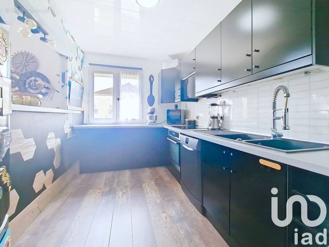 Photo 1 - Appartement à OZOIR-LA-FERRIERE