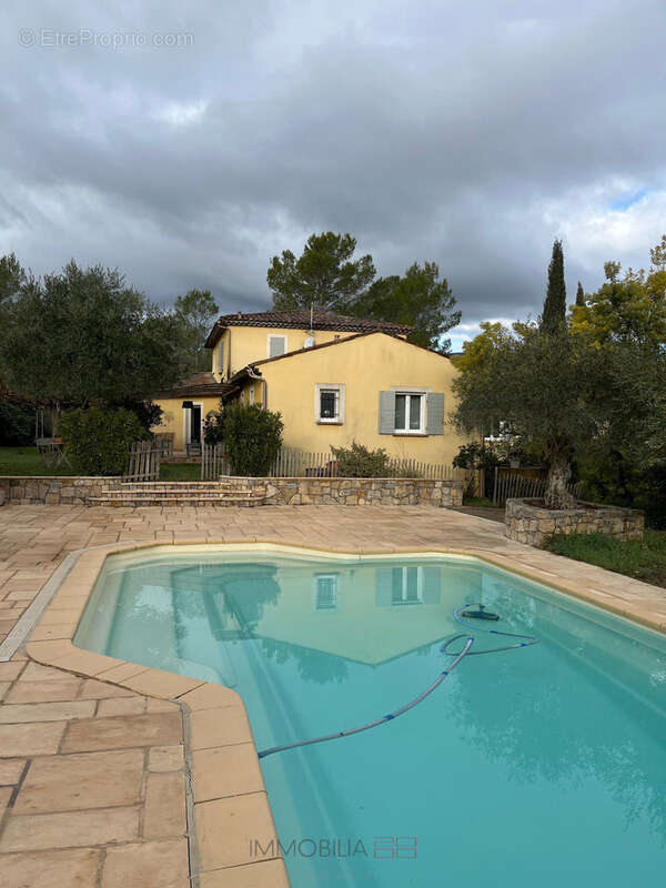 Maison à FAYENCE