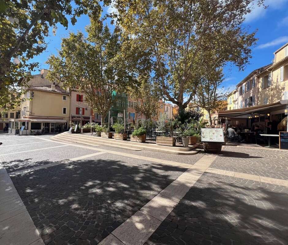 Appartement à FREJUS