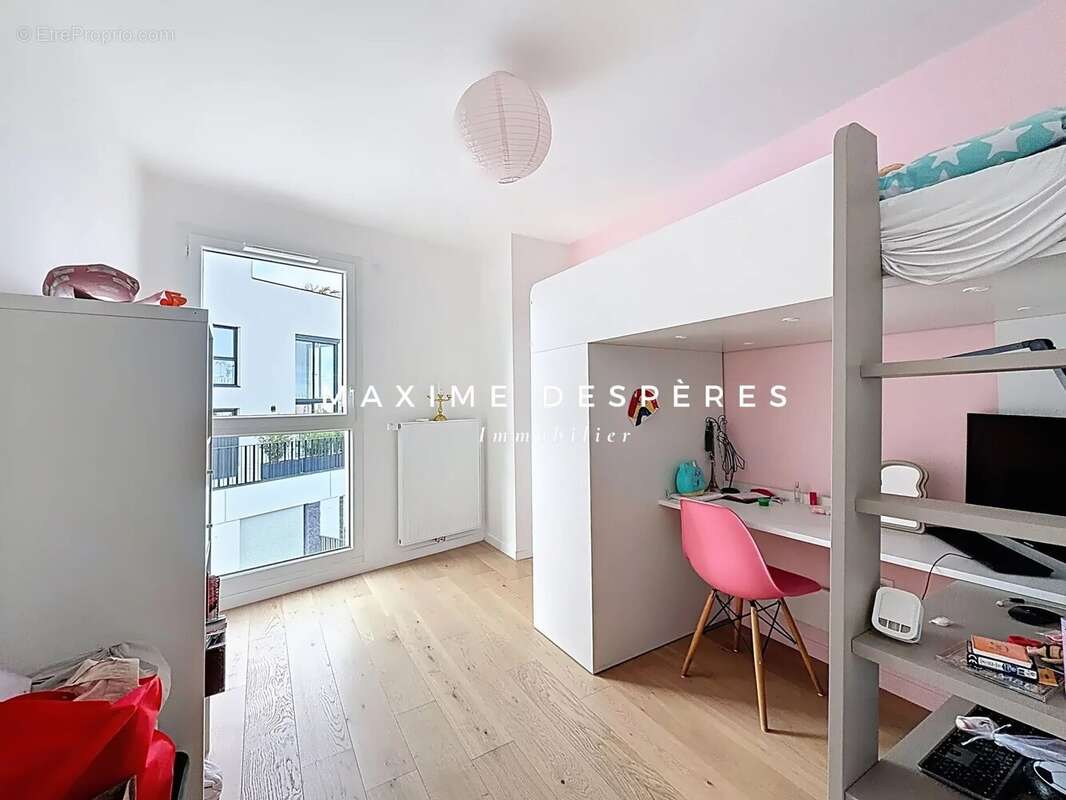Appartement à FONTENAY-SOUS-BOIS