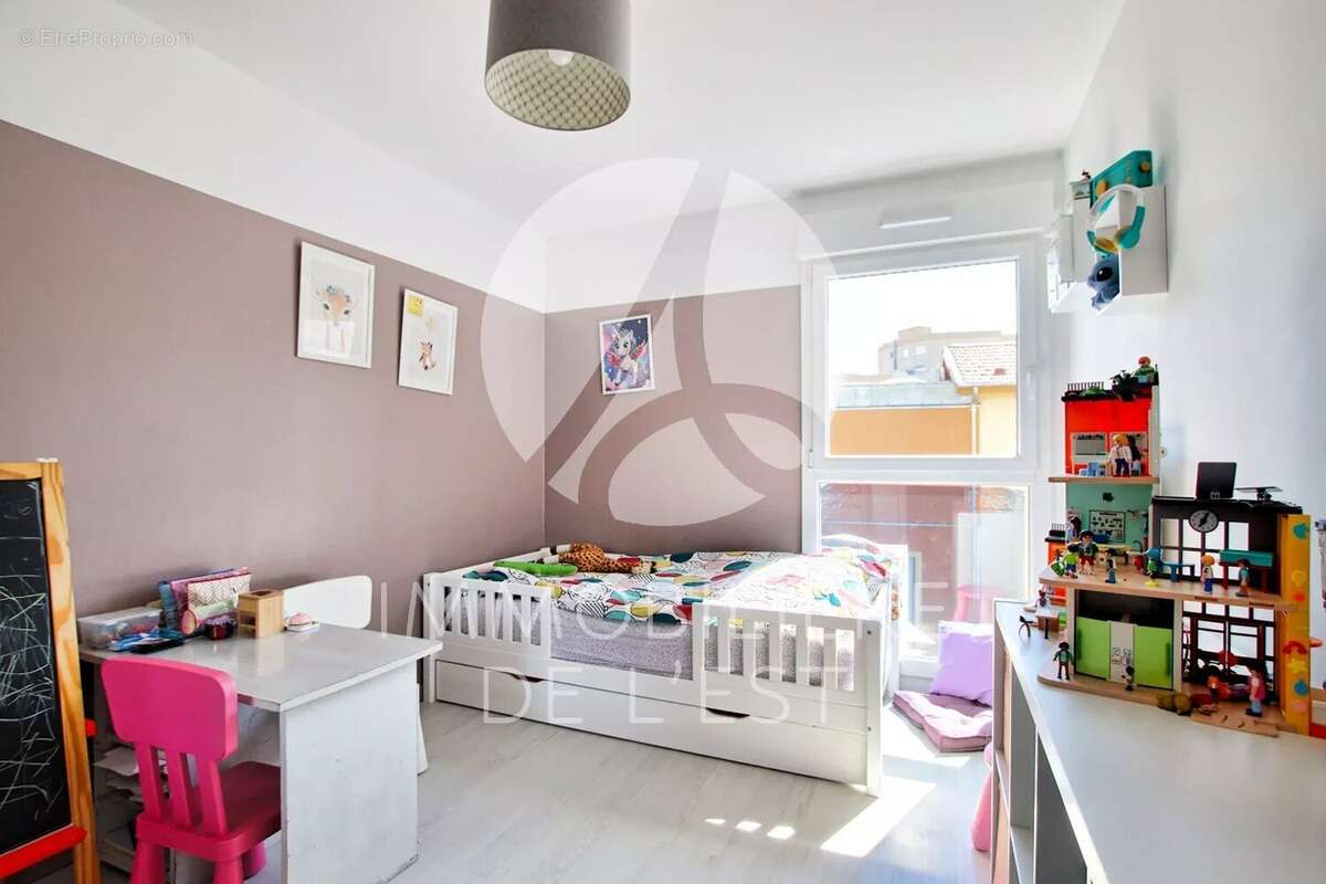 Appartement à LYON-8E