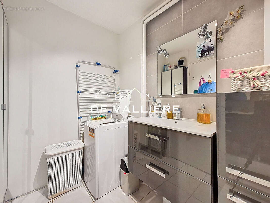 Appartement à NANTERRE