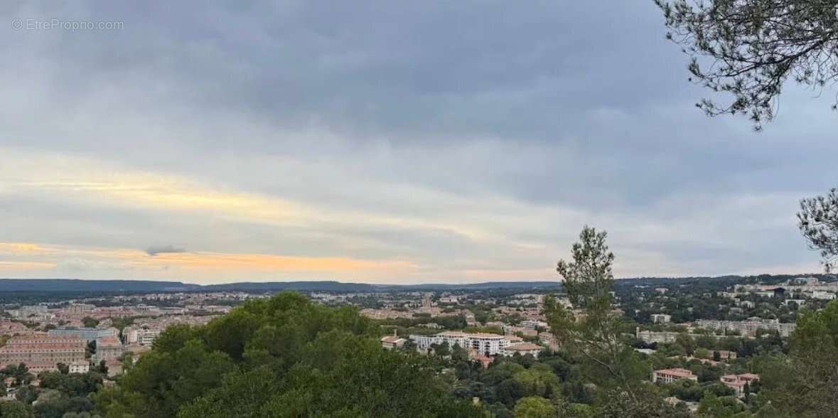 Appartement à AIX-EN-PROVENCE