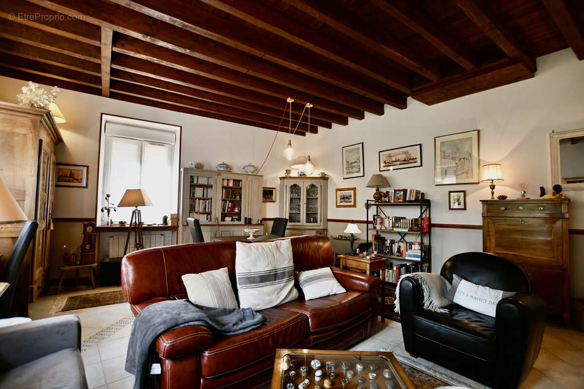 Maison à MOUX-EN-MORVAN