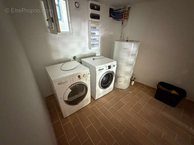 En vente à Collioure : immobilier de prestige : maison avec terrasses jardin et parking - photo 19