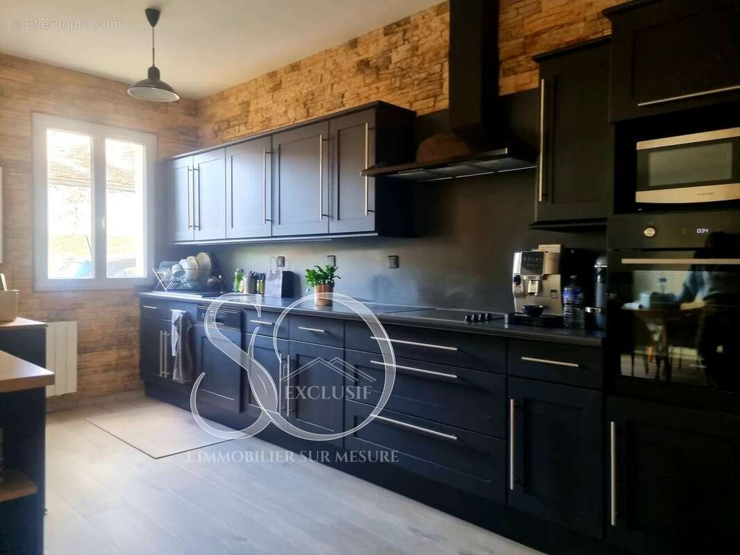 Maison à FLINS-SUR-SEINE