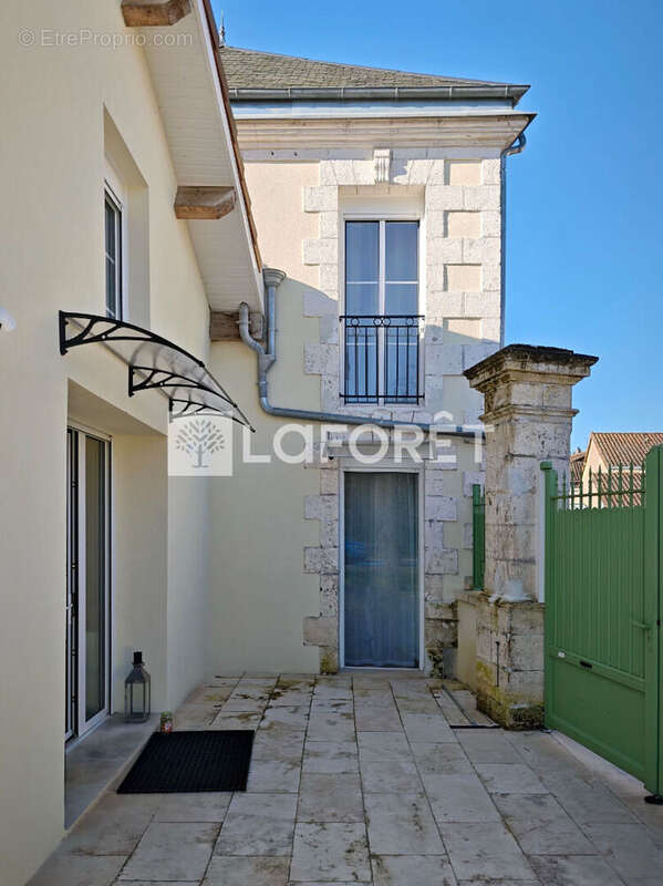 Demeure de prestige Saint-Pardoux-la-Rivière 5 pièces 155 m² - photo 15