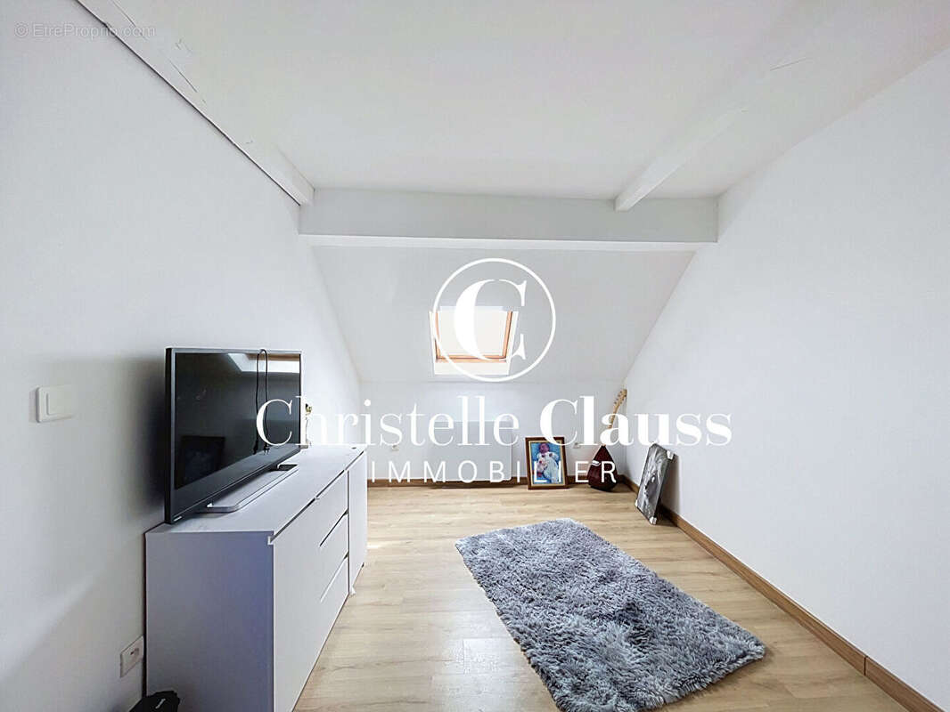Appartement  5 pièces quartier Hanhoffen - photo 9