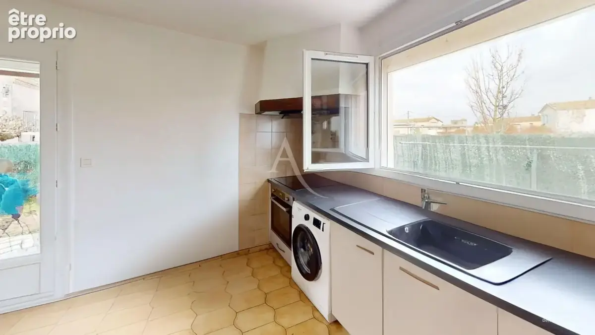 A VENDRE - Maison divisée en 2 appartements 165 m2 - photo 13