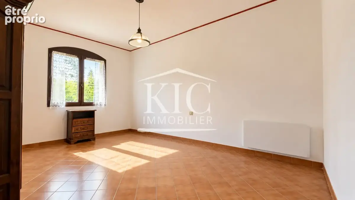 PROCHE CARCASSONNE - Maison 215 m2 6 chambres - Jardin, piscine, garage - photo 18