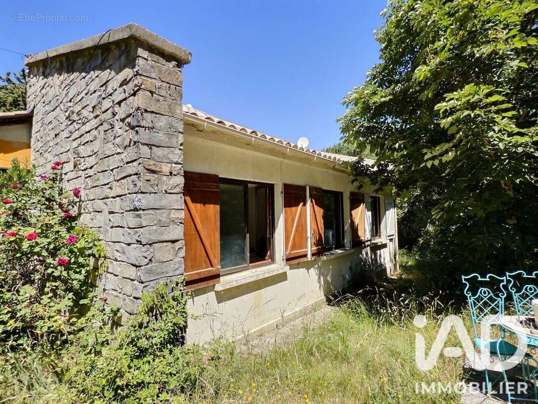 Photo 3 - Maison à PLAN-D'AUPS-SAINTE-BAUME