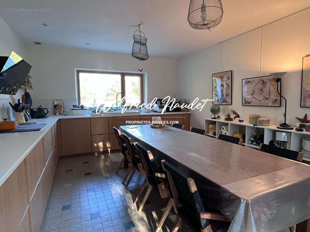 Maison à PARIGNE-L'EVEQUE