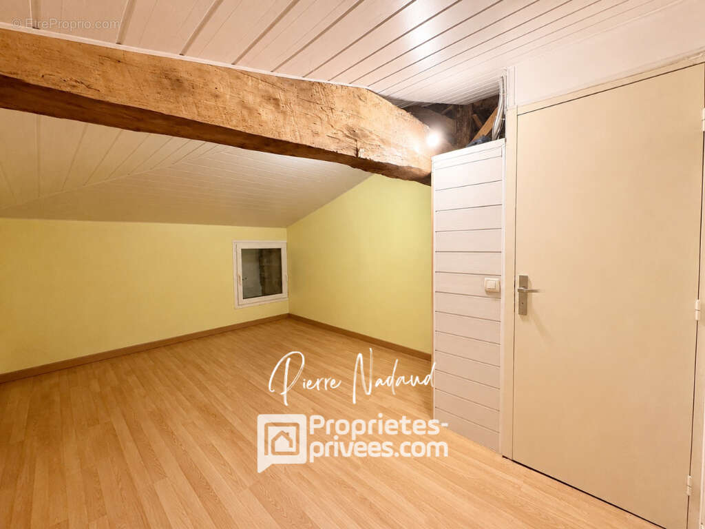 Maison sur la commune de Genissac 4 pièces 3 chambres - photo 7