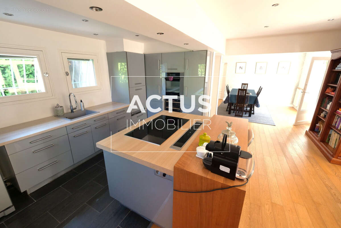 Maison à SALON-DE-PROVENCE