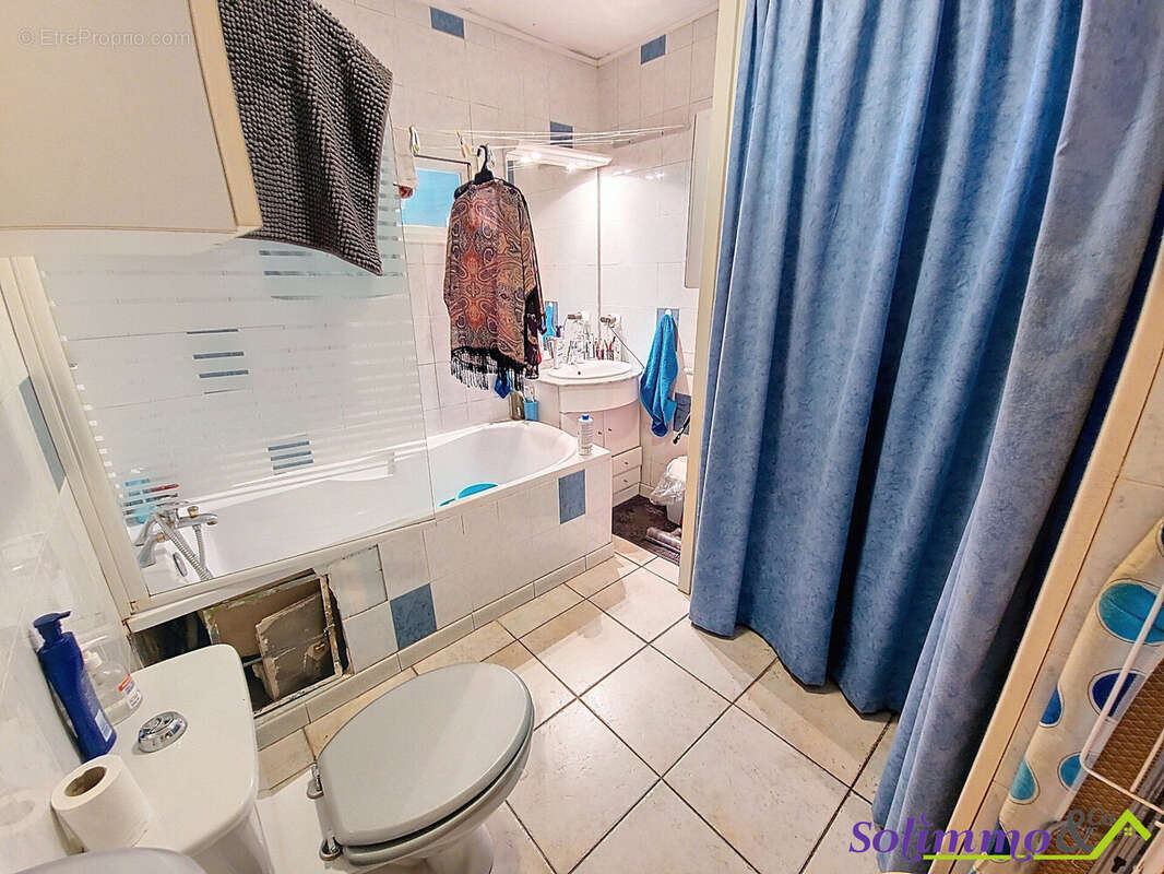 Maison à BOURGOIN-JALLIEU