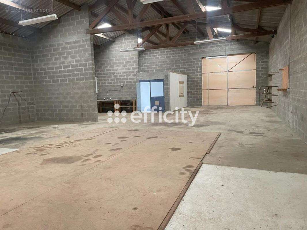 Locaux/Biens immobiliers - photo 2
