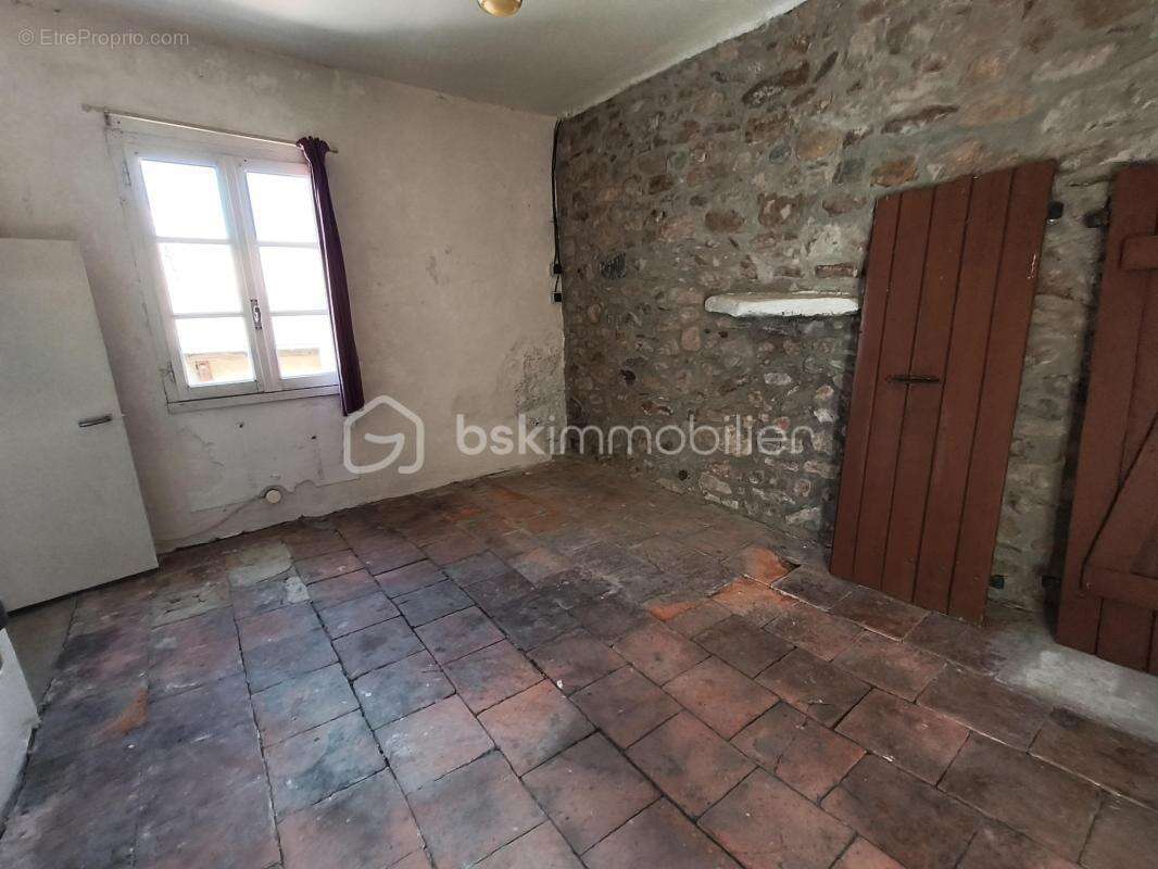 maison + studio indépendant refait à neuf avec terrasse & jardinet - photo 14