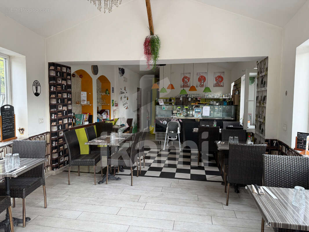 Appartement à CHATEAUNEUF-GRASSE