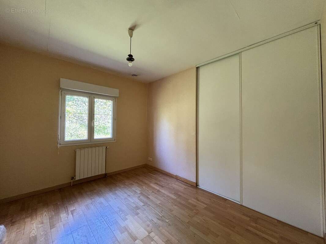 Maison 111 m² à Die  - photo 7