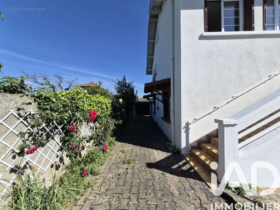 Photo 2 - Maison à TARBES