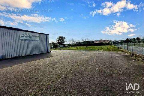 Photo 3 - Commerce à VIC-EN-BIGORRE