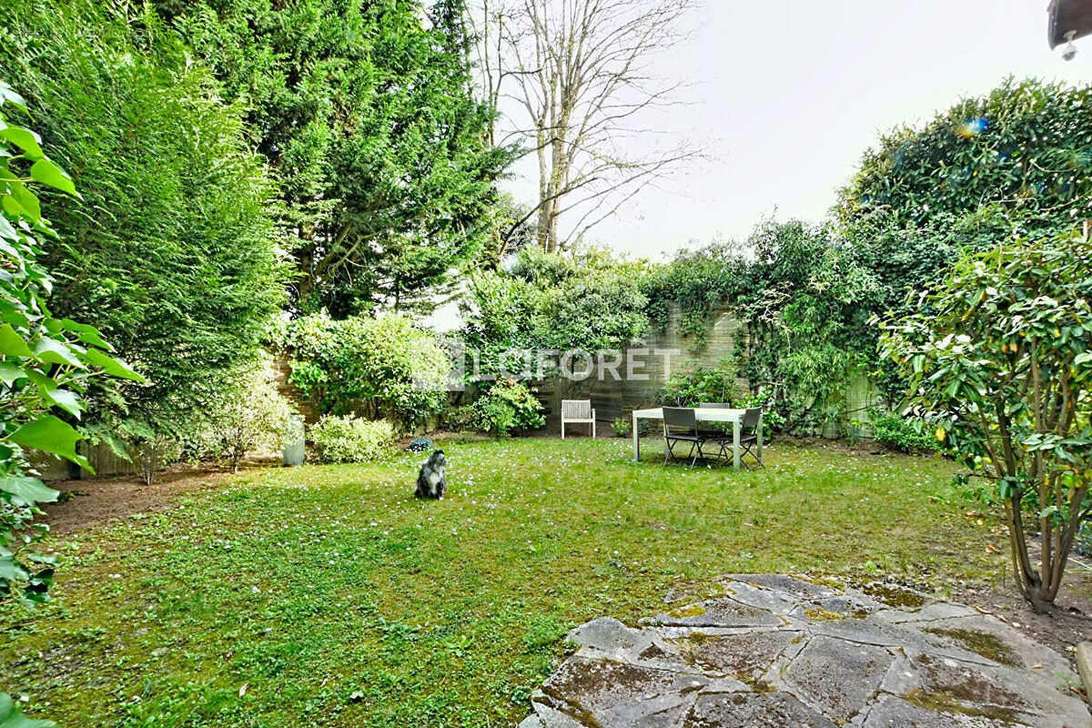 Maison à LA CELLE-SAINT-CLOUD