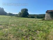 Terrain à MALATAVERNE