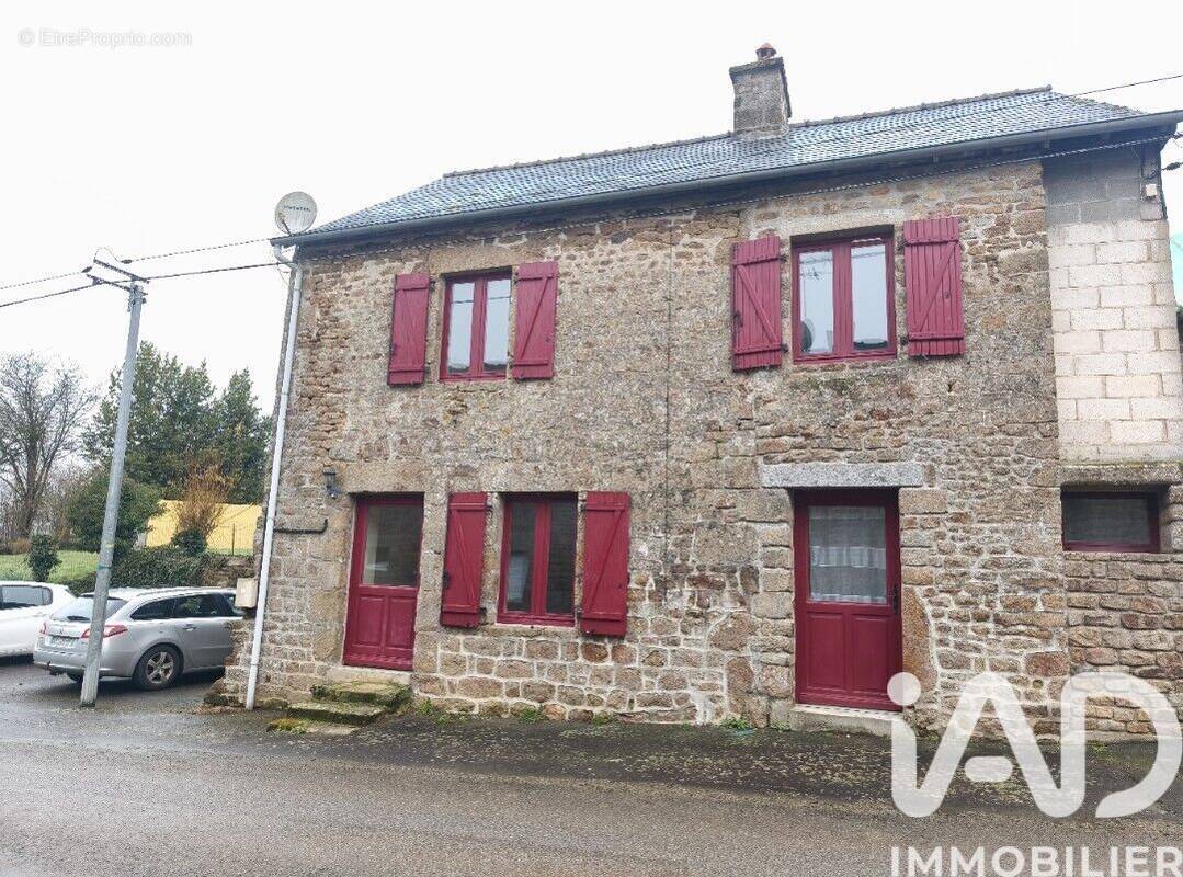 Photo 1 - Maison à SAINT-DENIS-DE-GASTINES
