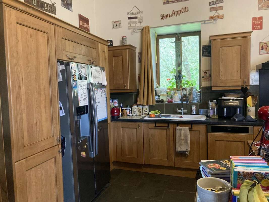 Maison à LADIGNAC-LE-LONG