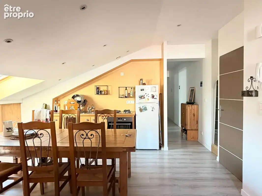 Appartement Valserhône 3 pièce(s) 79 m2, ascenseur et cave - photo 2
