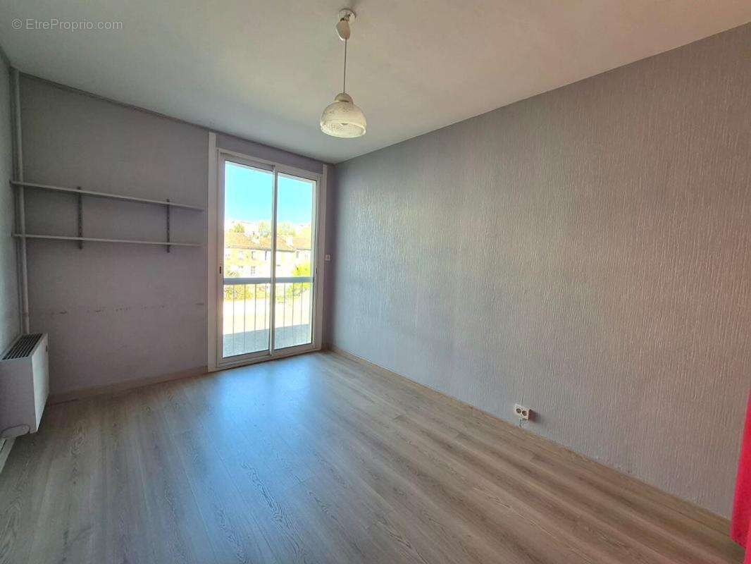 Appartement à MARSEILLE-10E